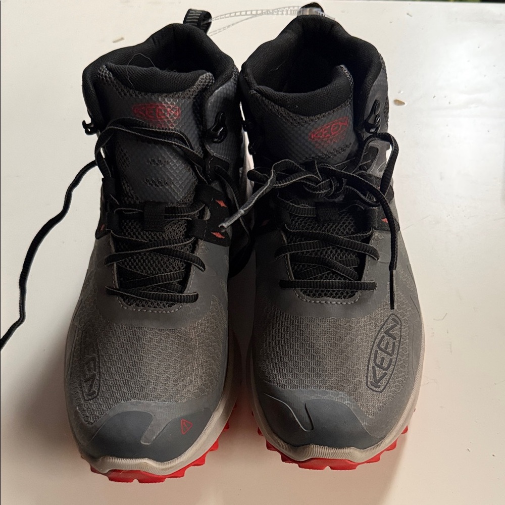 KEEN Men's Black and Gray Athletic Shoes
